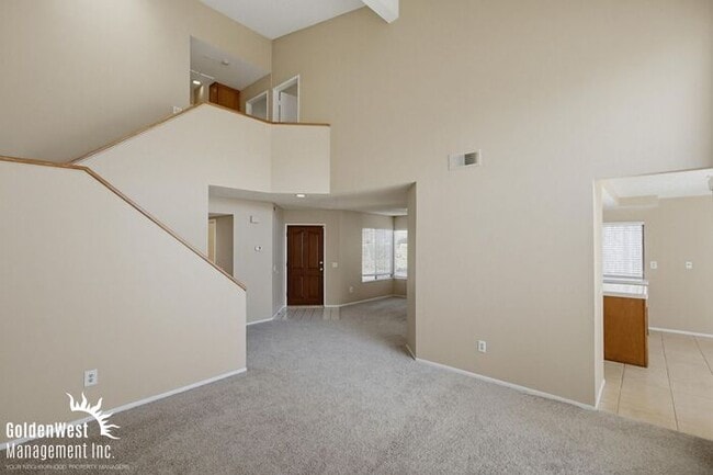 Building Photo - Lovely 3Bdm 2Ba Town-home in Rancho Peñasquitos!