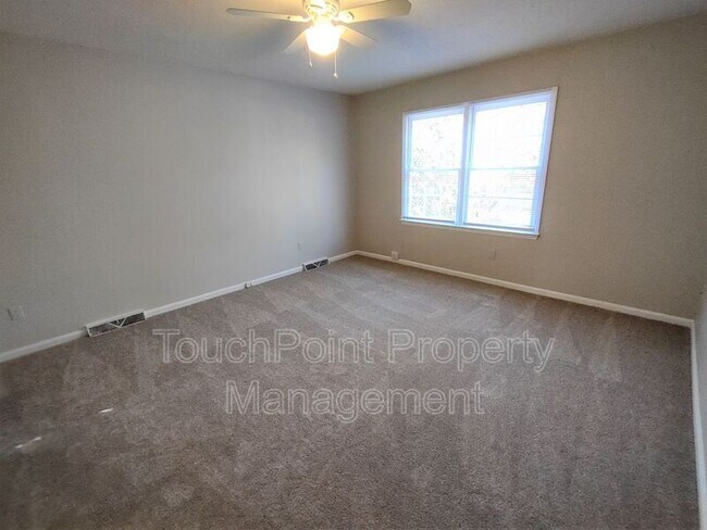 Building Photo - 5948 Deveron Dr