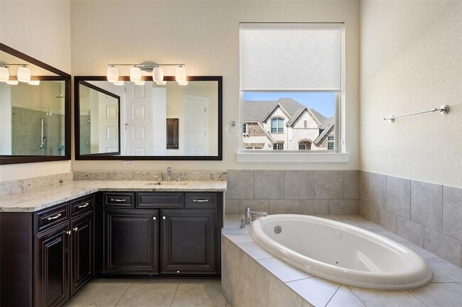 Building Photo - 16404 Horse Trap Ln