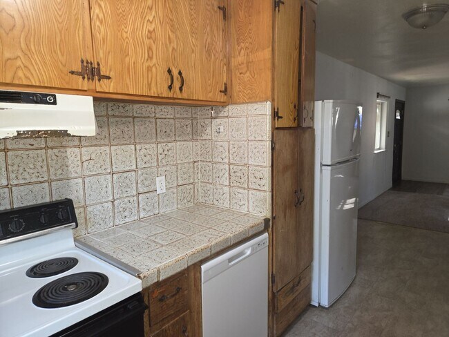 Building Photo - RO253-Cole, Gregory