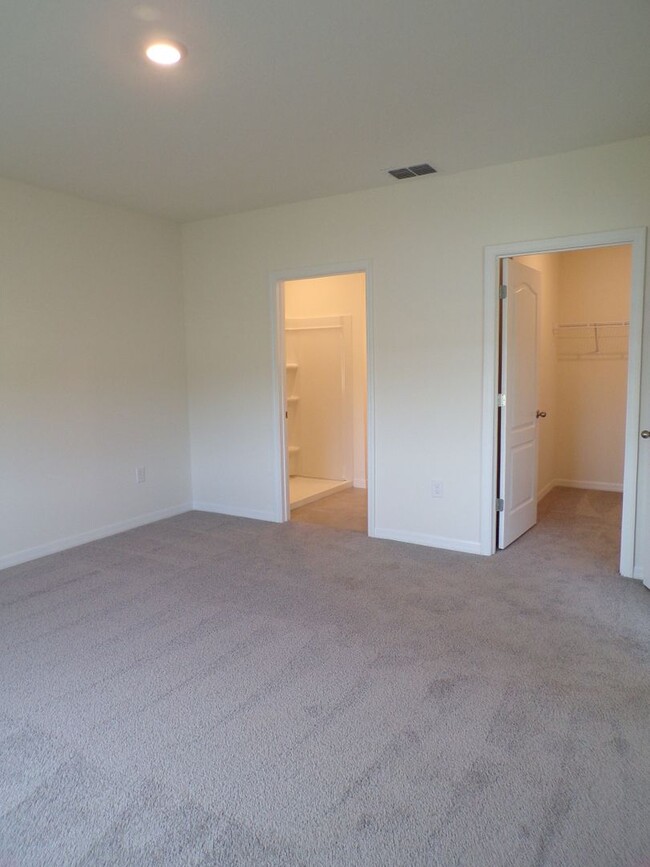 Building Photo - Brand New Construction 3 Bedroom, 2 Bath S...