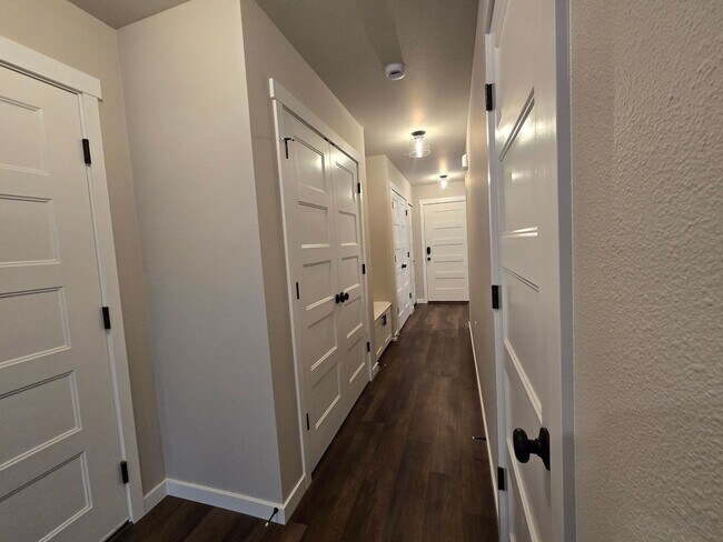 Building Photo - 1820 chipman St SE