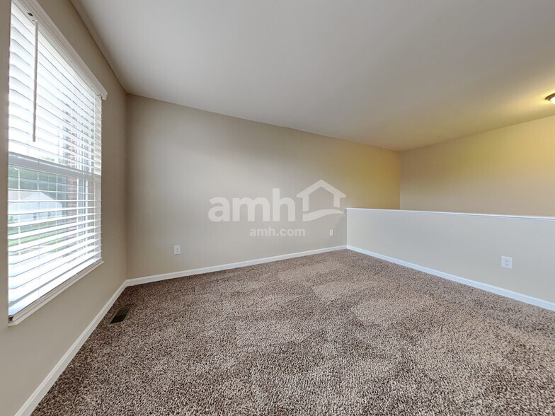 Building Photo - 5454 Windsor Ct