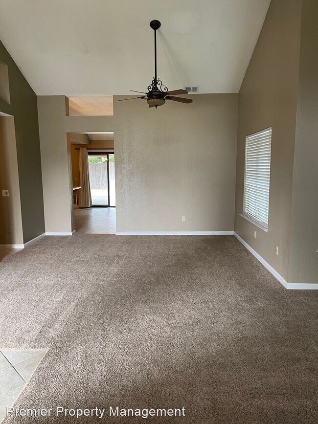 Building Photo - 3 br, 2 bath House - 1300 Buttercup Ct.