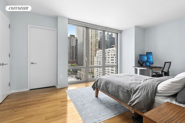 Building Photo - 310 W 52nd St