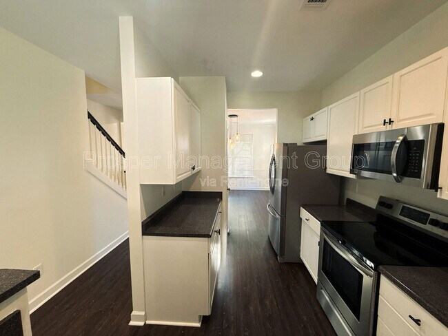 Building Photo - 2843 Sweetleaf Ln