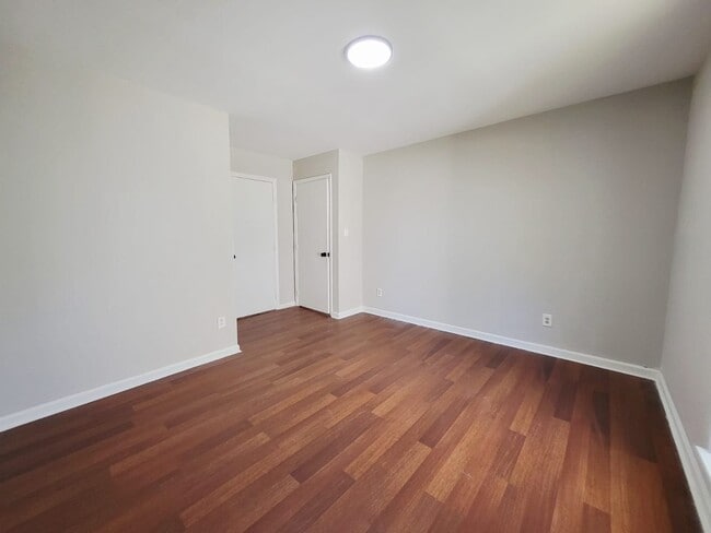 Building Photo - 4715 Cricklewood Ln