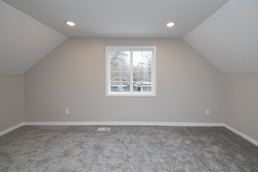 Building Photo - 8835 Nicollet Ave S