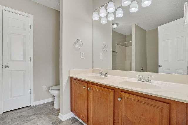 Building Photo - 2764 Haligan