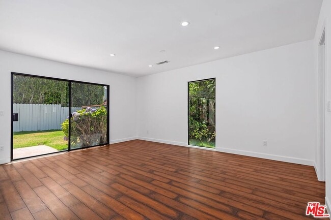 Building Photo - 17157 Avenida De Santa Ynez