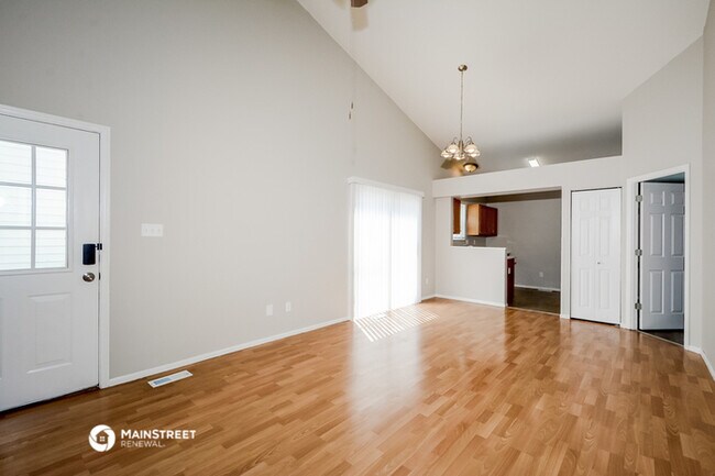 Building Photo - 2643 Liberty Gardens Dr