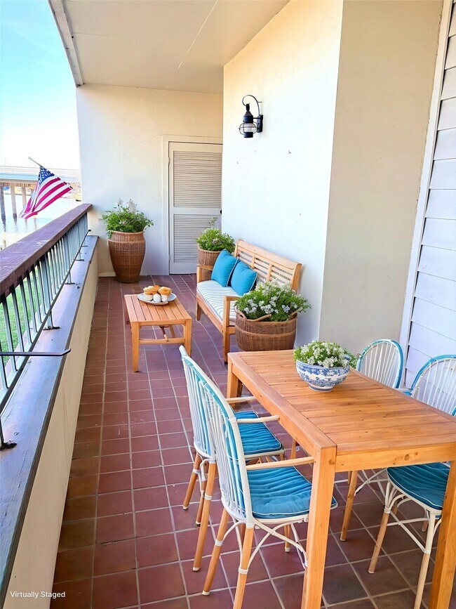 Building Photo - 18809 Egret Bay Blvd