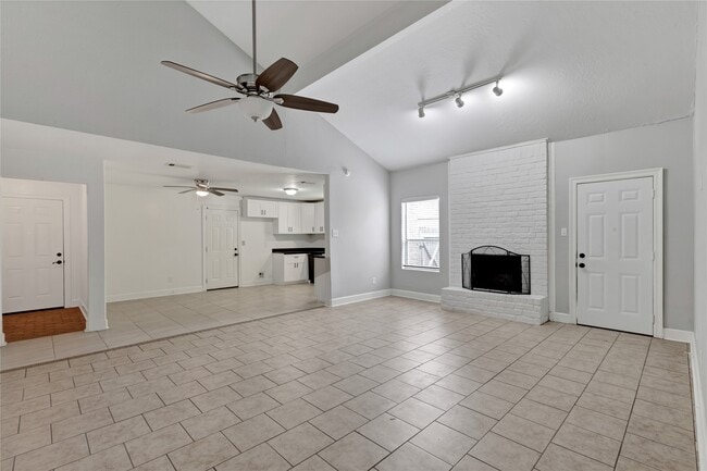 Building Photo - 16003 Birch Vale Dr