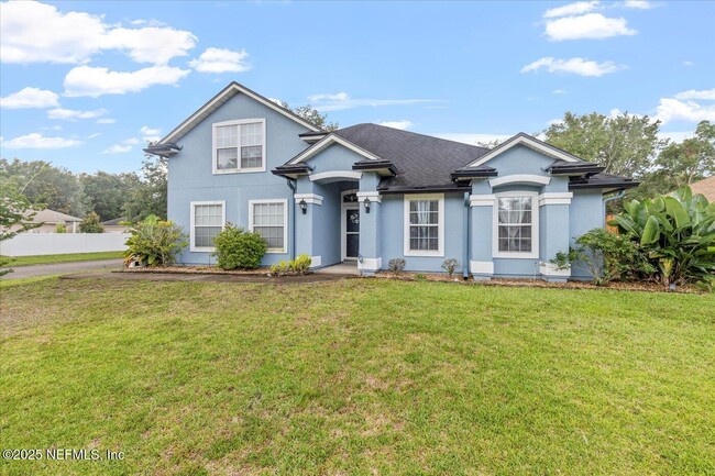 Building Photo - 13705 Fish Eagle Dr W