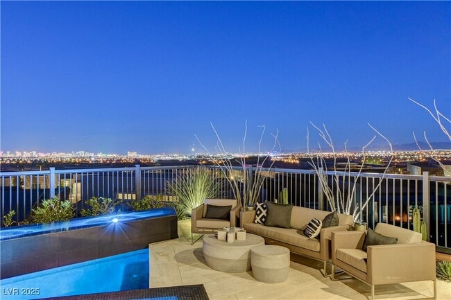 Building Photo - 6300 Clovis Point St