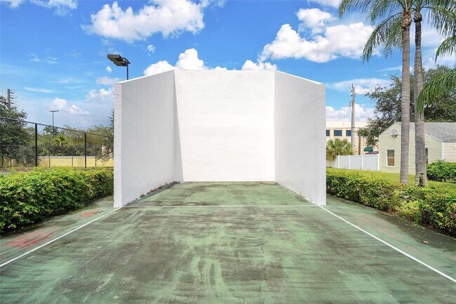 Building Photo - 3405 NW 44th St