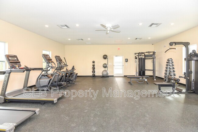 Building Photo - 149 Reena Dr