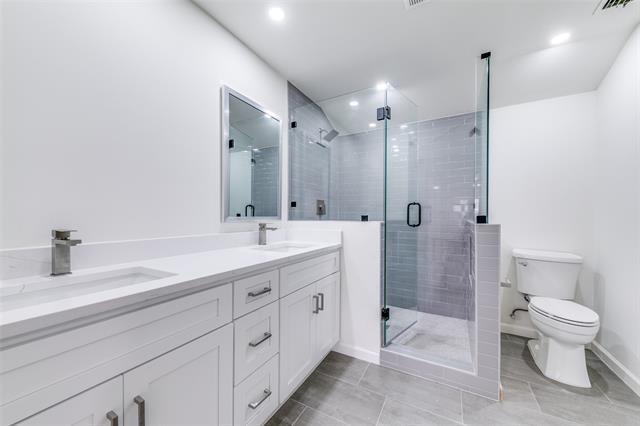 Building Photo - 2917 Dale Dr