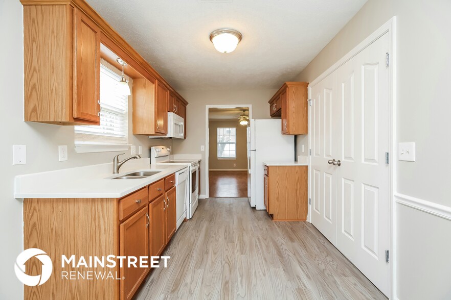 Building Photo - 1505 Carrick Dr