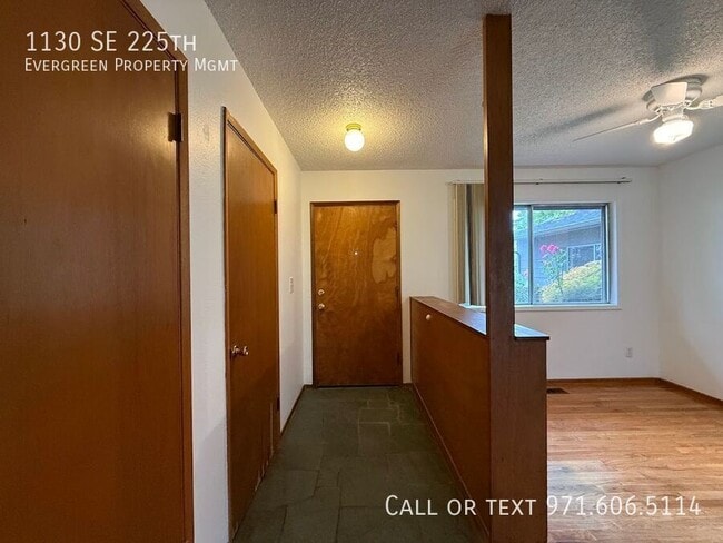 Building Photo - 1130 SE 225th Ave