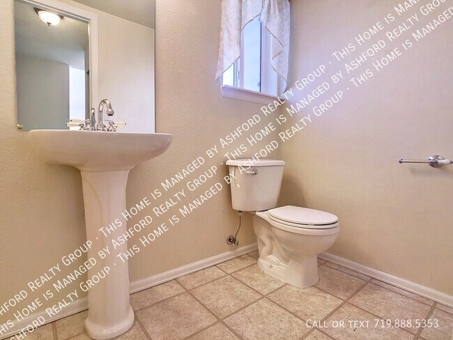 Building Photo - 5339 Belle Star Dr