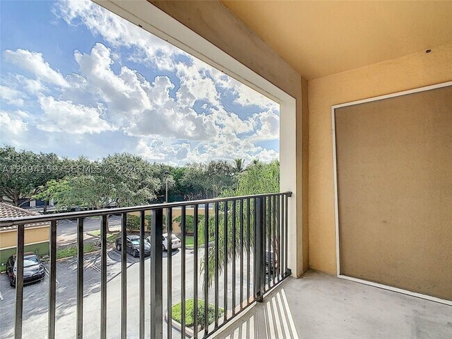 Building Photo - 2080 W Preserve Way