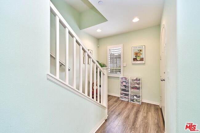 Building Photo - 11842 Nixon Ln