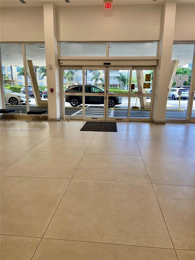 Building Photo - 230 174th St