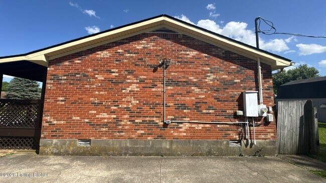 Building Photo - 5321 Juanita Ln