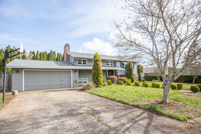 Building Photo - South Salem 4 Bedroom 2 Bath Home Available Mid June !!!