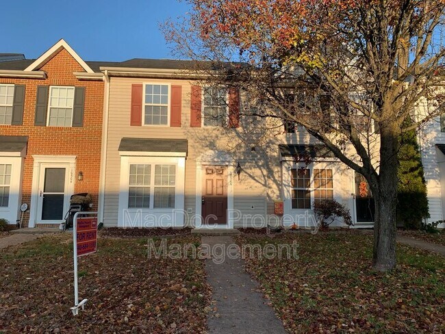 Primary Photo - 10506 Boxmeer Ct