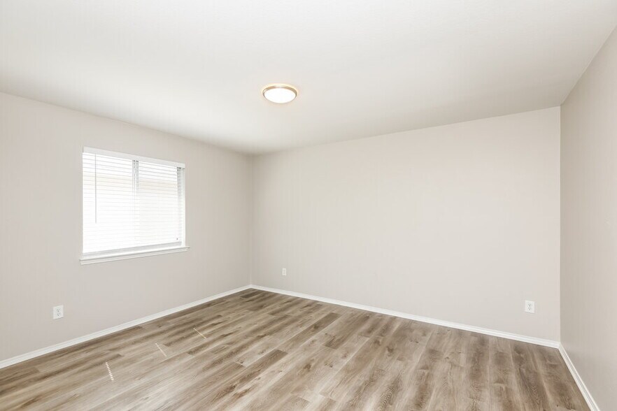 Building Photo - 4328 Silverwood Trail