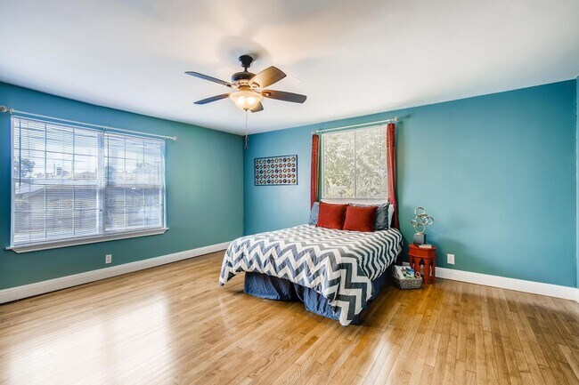 Building Photo - Location, Location, Location! Updated one story home with charm and modern conveniences