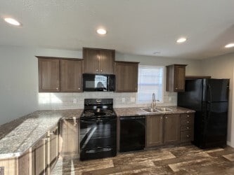 Building Photo - 10610 State Rte 762