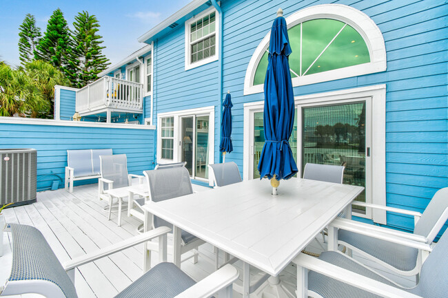 Building Photo - 1113 Ocean Dunes Cir