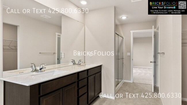 Building Photo - 1217 SW Pendleton Way