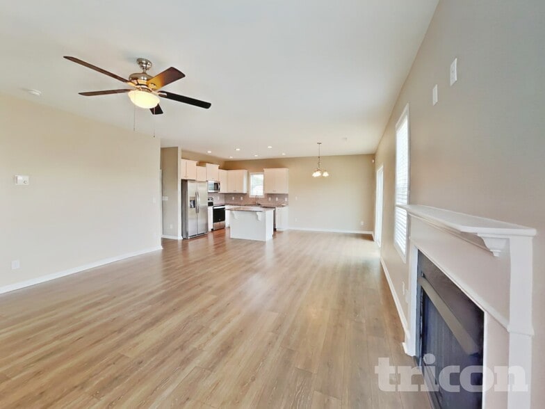 Building Photo - 50 Greenhouse St