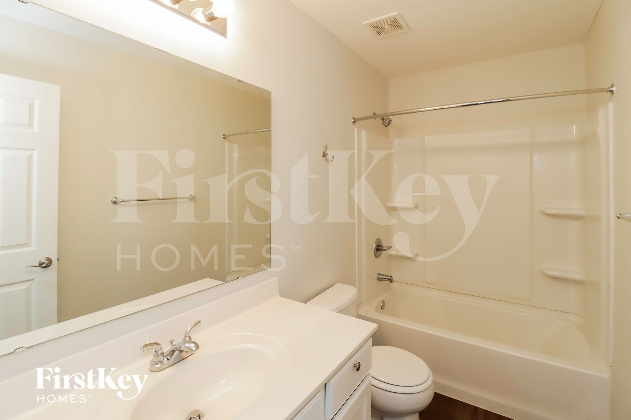 Building Photo - 1081 Carrington Pl