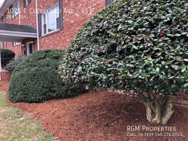 Building Photo - 1025 E Cleveland Ave