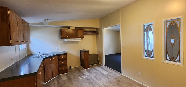 Building Photo - Available now, three bed two full bath sin...