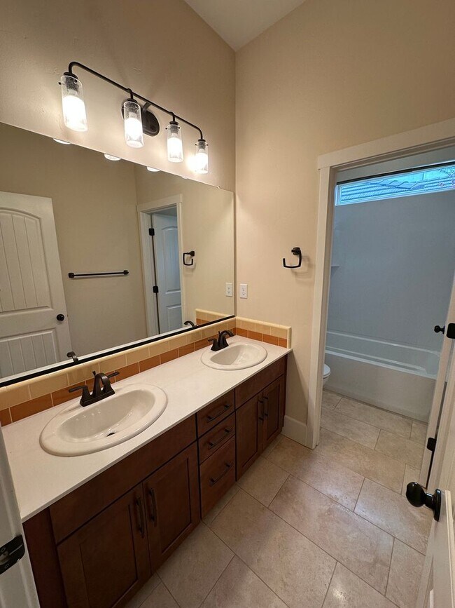 Building Photo - Stunning Lakefront River Islands Home