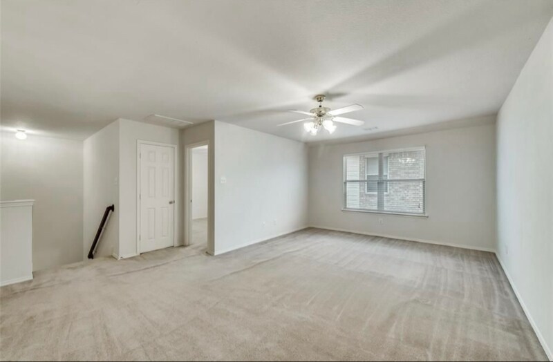 Building Photo - 818 Green Pond Dr