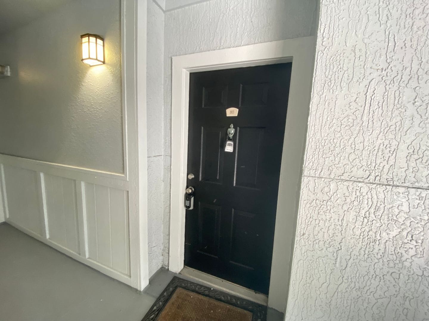Building Photo - Downtown stunner! 1-Bed / 1-Bath in the Gr...