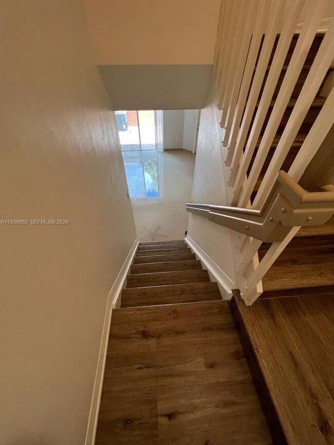 Building Photo - 721 SW 107th Ave