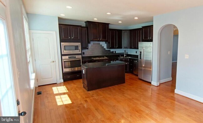 Building Photo - 3990 Cephas Child Rd