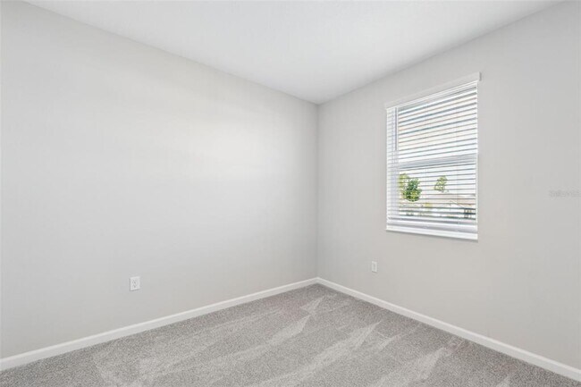 Building Photo - 510 Lady Palm St