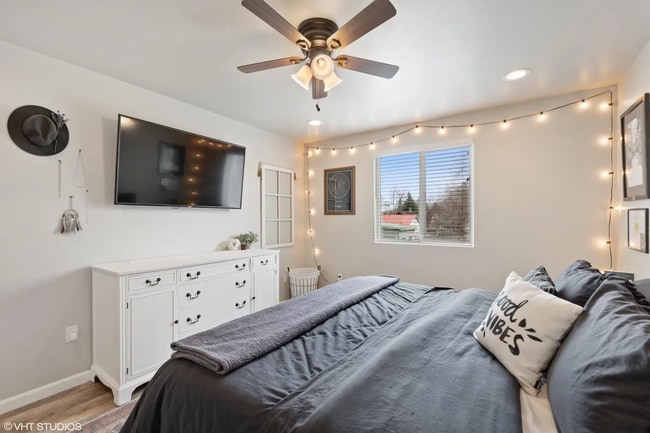 Building Photo - 2B/1.5BA Duplex for Rent