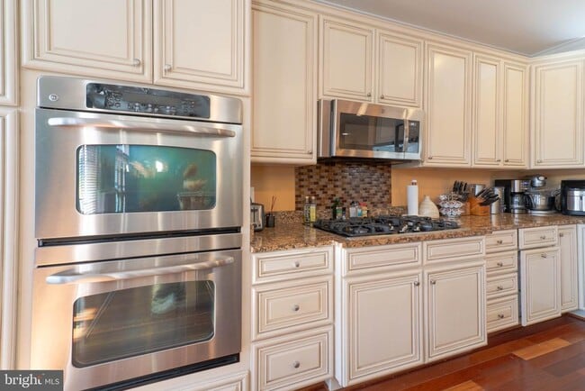 Building Photo - 11453 Galliec St