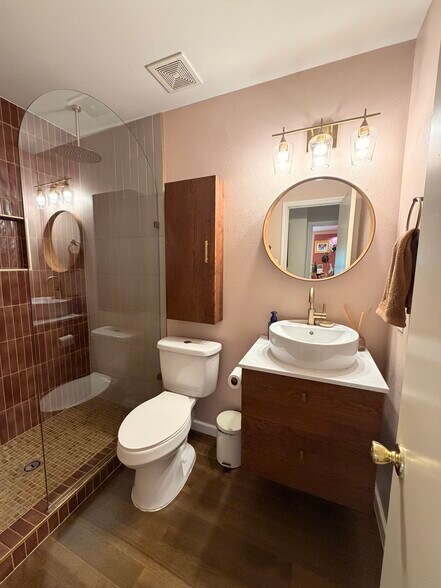 Building Photo - 11728 Maybach Dr