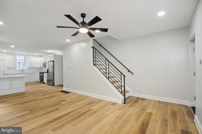 Building Photo - 5860 Osage Ave
